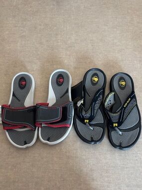 Body Glove Men's Black and Red Slide Sandals & Flip-Flops GB2